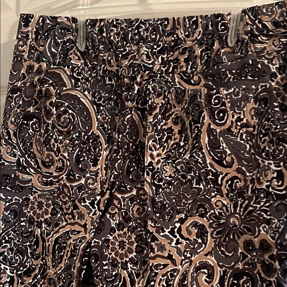 Patterned Pants - Picture 3 of 6